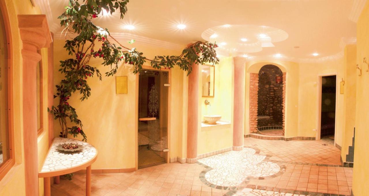 Hotel Floetscherhof Natz-Schabs Bagian luar foto